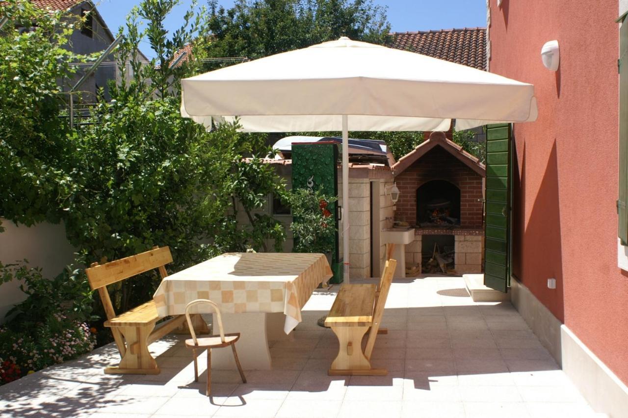 Apartments By The Sea Supetar, Brac - 4274 Exterior photo